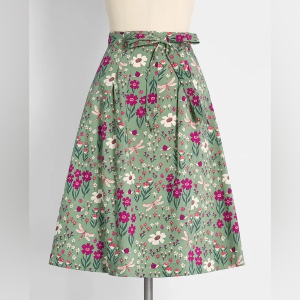 ModCloth x Princess Highway Tie-Waist Skirt